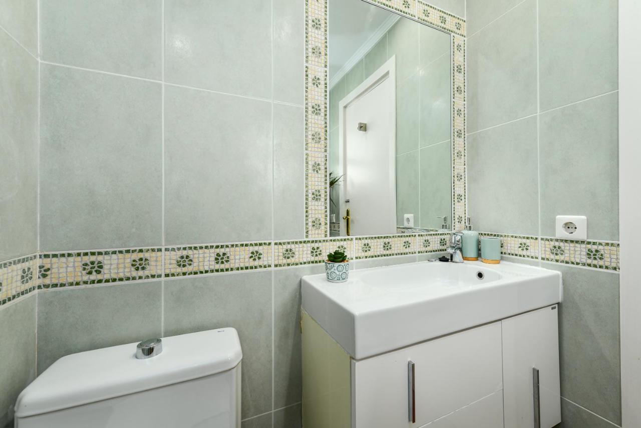 Апартаменты Caroline House Marbella Puerto Banus Экстерьер фото
